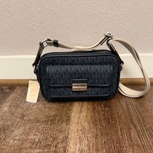 Michael Kors Navy and Cream Logo Crossbody